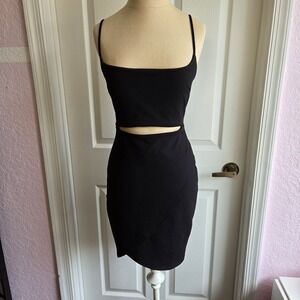 Lulus Black Cut Out Bodycon Dress Women's Size Medium Tulip Skirt Party‎ Classic